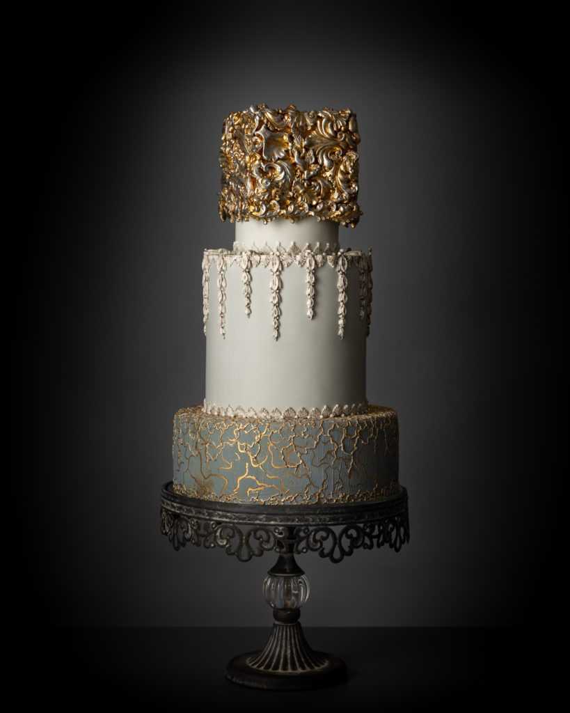 3 Tier Gilded Cake (10Kg)