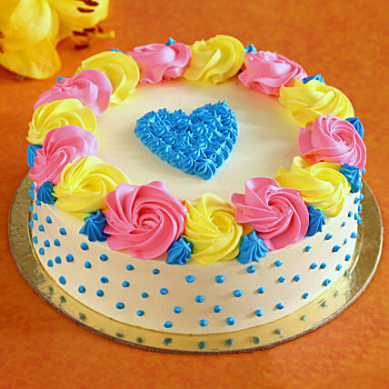 Heart & Roses Designer Chocolate Cake- Half Kg